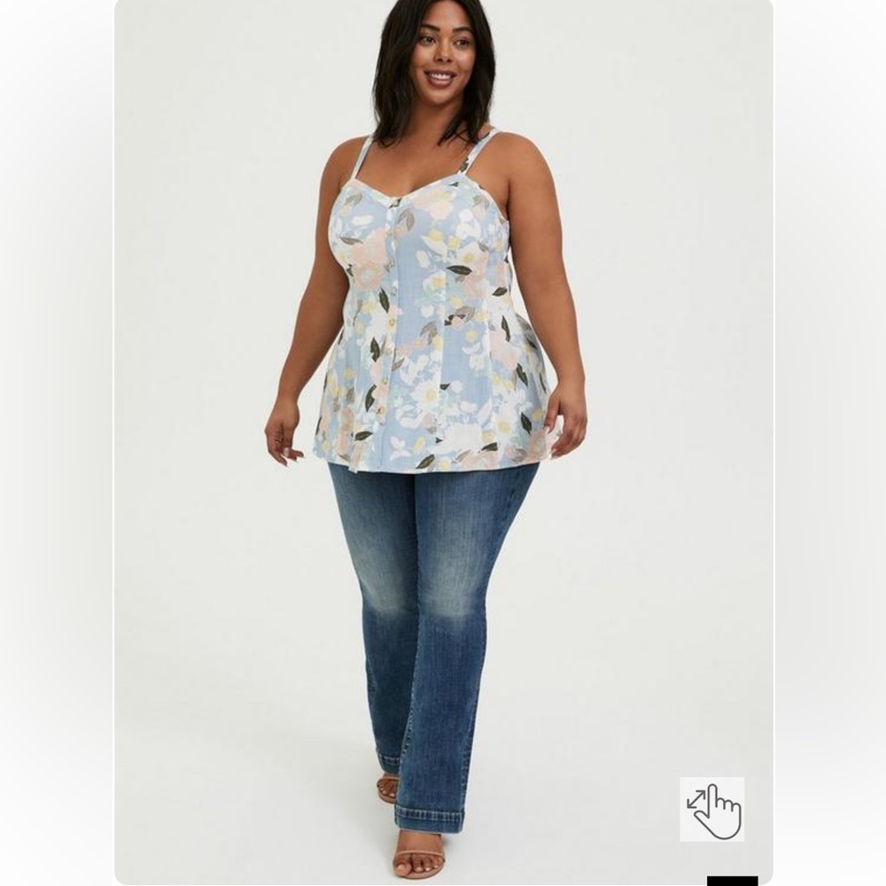 NWT Torrid Fit And Flare Rayon Slub Button-Front Floral Cami Size 0 L / 12